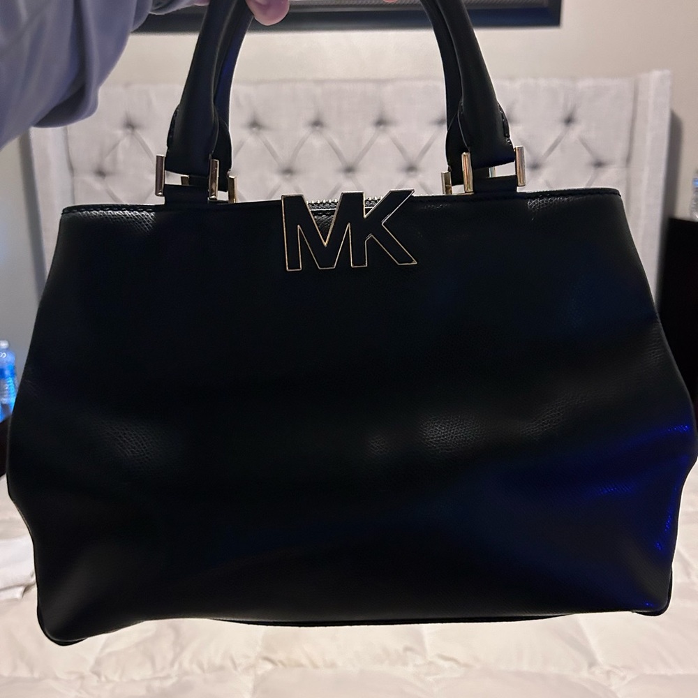 Handbag M kors